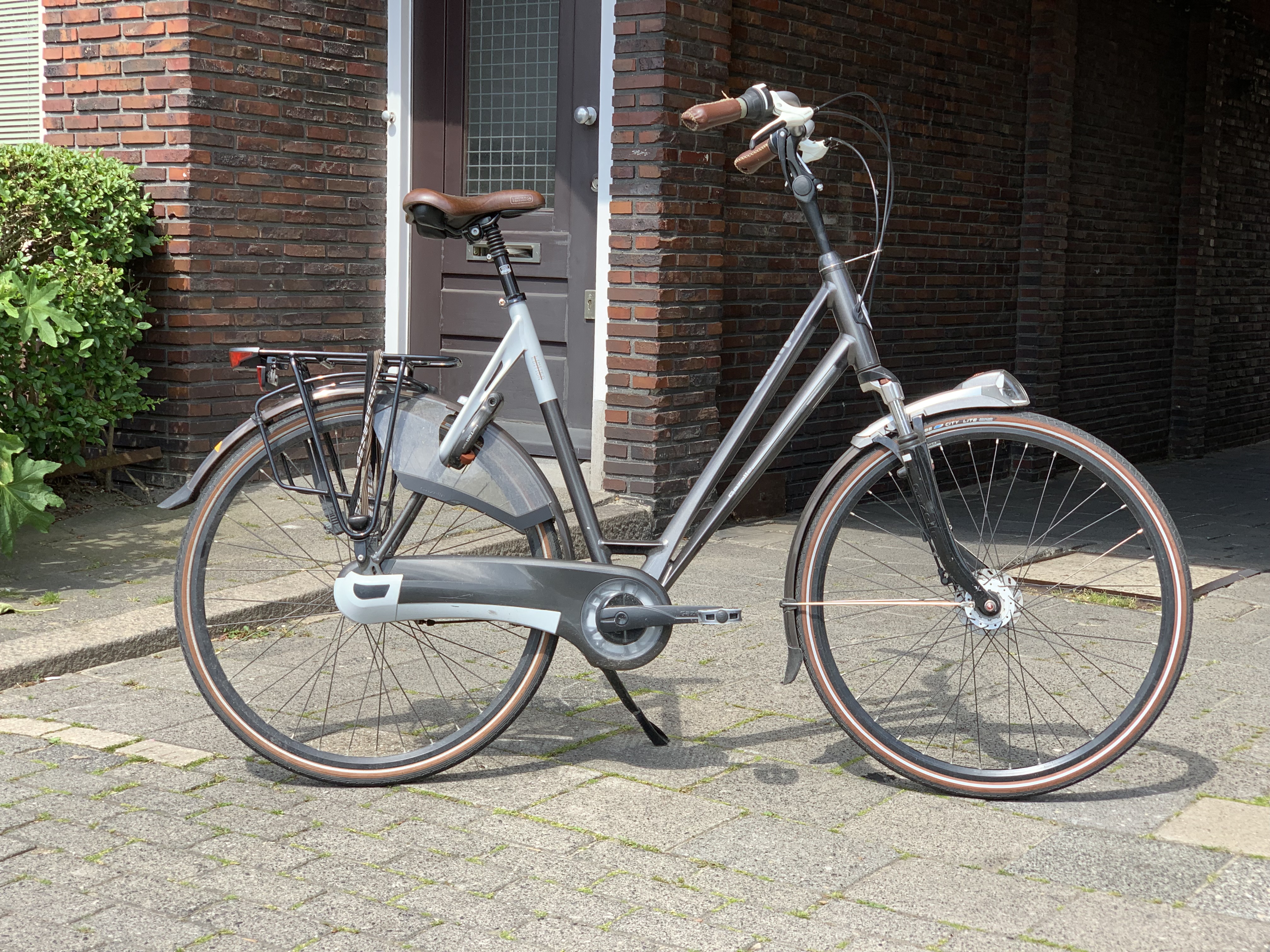 Gazelle Eclipse LTD D57 €395